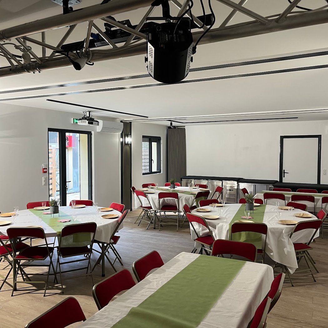 Espace Lagarde 1